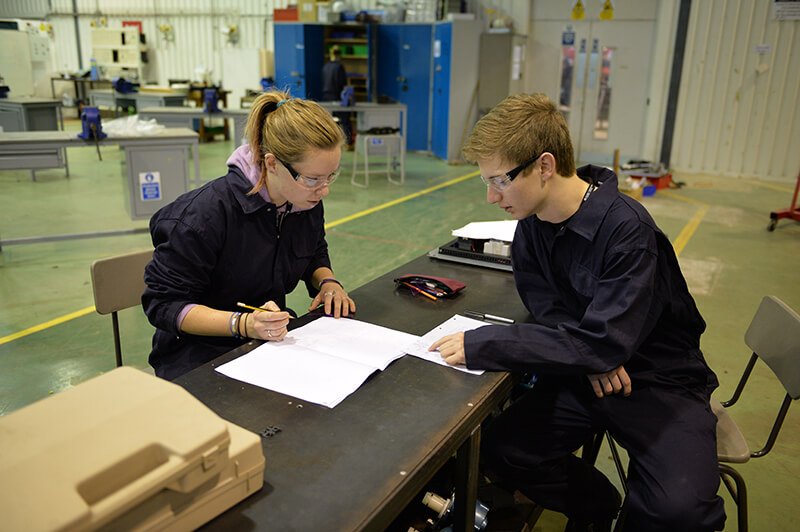 a parents guide to apprenticeships
